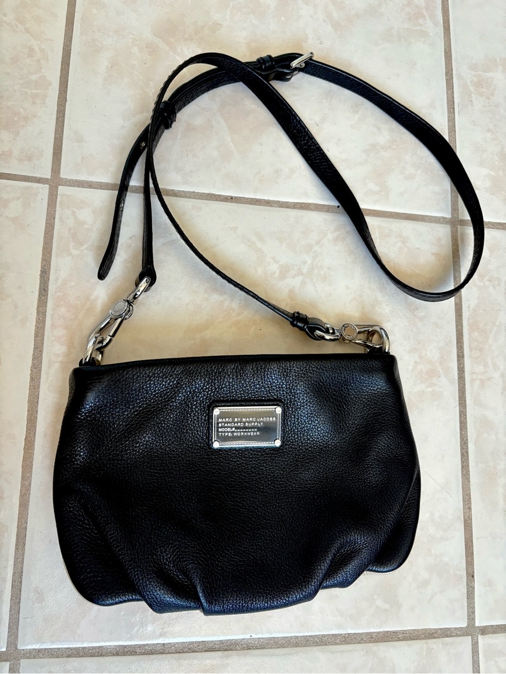 Marc by Marc Jacobs Two Tone Crossbody Bag (Black/Beige)